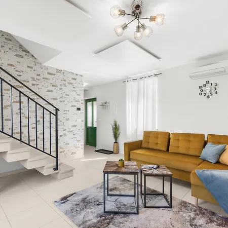 Villa Casa Vito - Rustic Charm