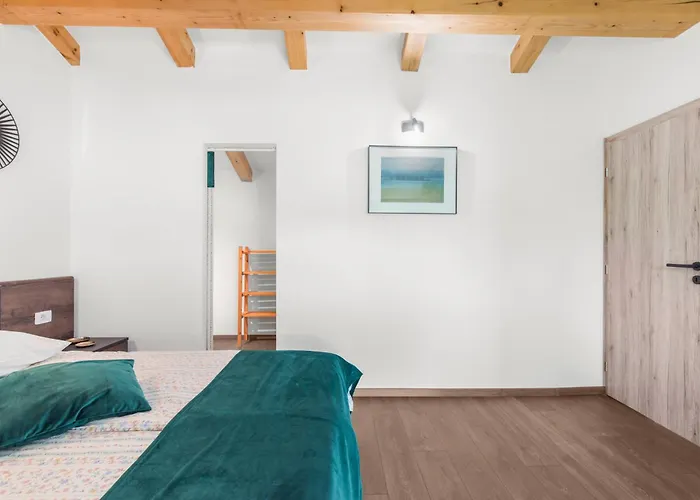 Casa Vito - Rustic Charm Villa Zuzici