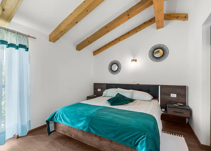 Casa Vito - Rustic Charm Villa