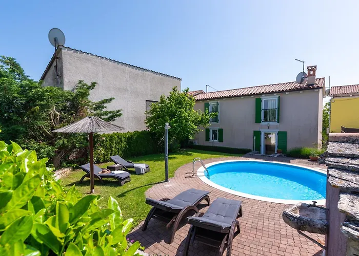 Casa Vito - Rustic Charm * Zuzici