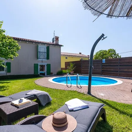 Villa Casa Vito - Rustic Charm