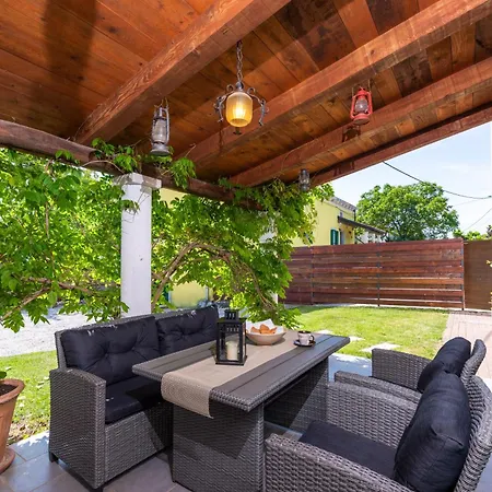 Casa Vito - Rustic Charm *