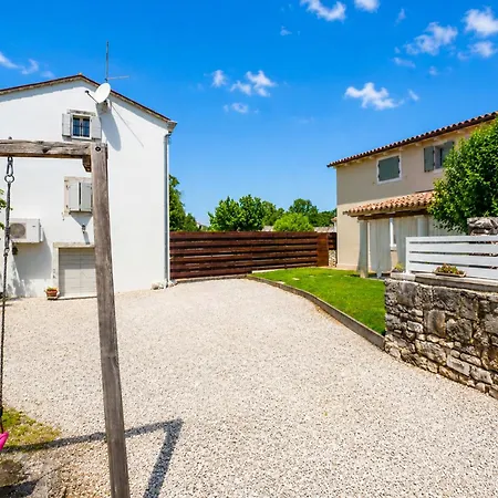 Casa Vito - Rustic Charm Villa *