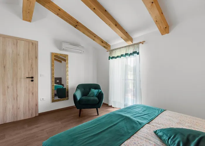 Villa Casa Vito - Rustic Charm Zuzici