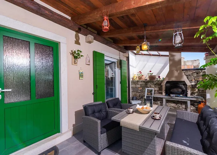 Casa Vito - Rustic Charm Villa *