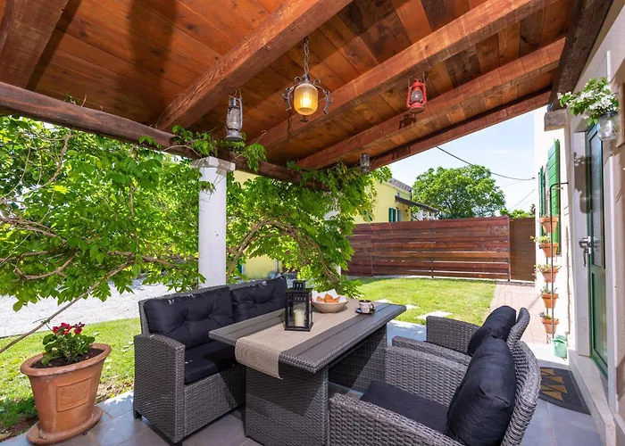 Casa Vito - Rustic Charm *